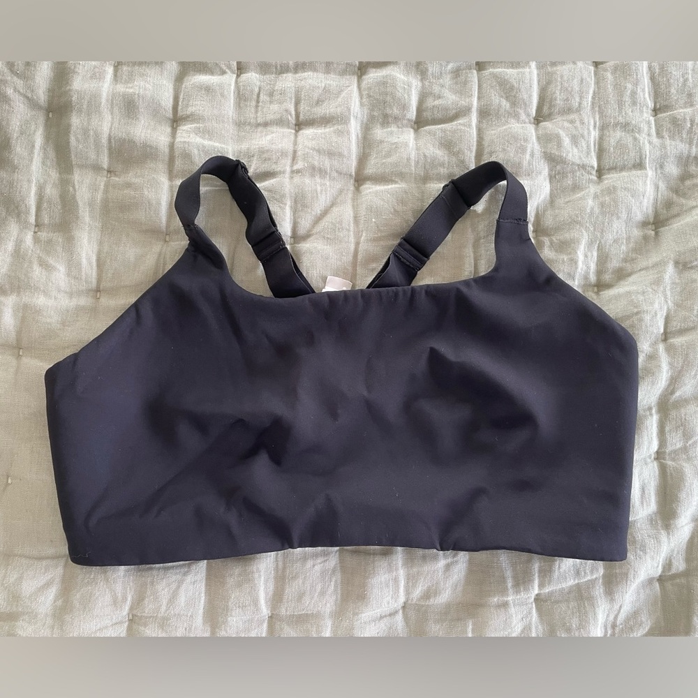 UltraLu Square Neck Bra- lululemon athletics sz 12 black